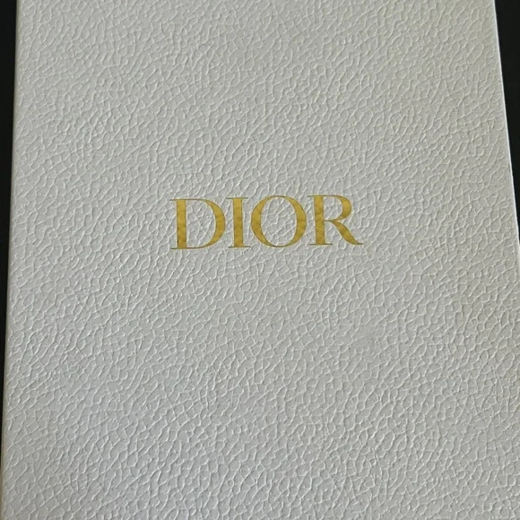 Christian Dior white slingback pump - Picture 8 of 8